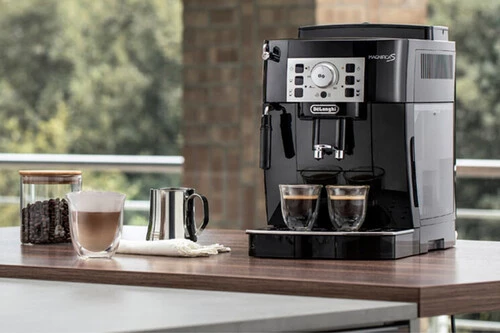 تنظيف آلات القهوة الأوتوماتيكية